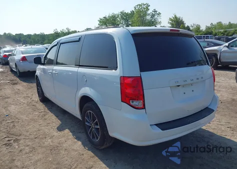 2018 Dodge Grand Caravan Sxt z USA, uszkodzony, nr VIN 2C4RDGCG8JR136977
